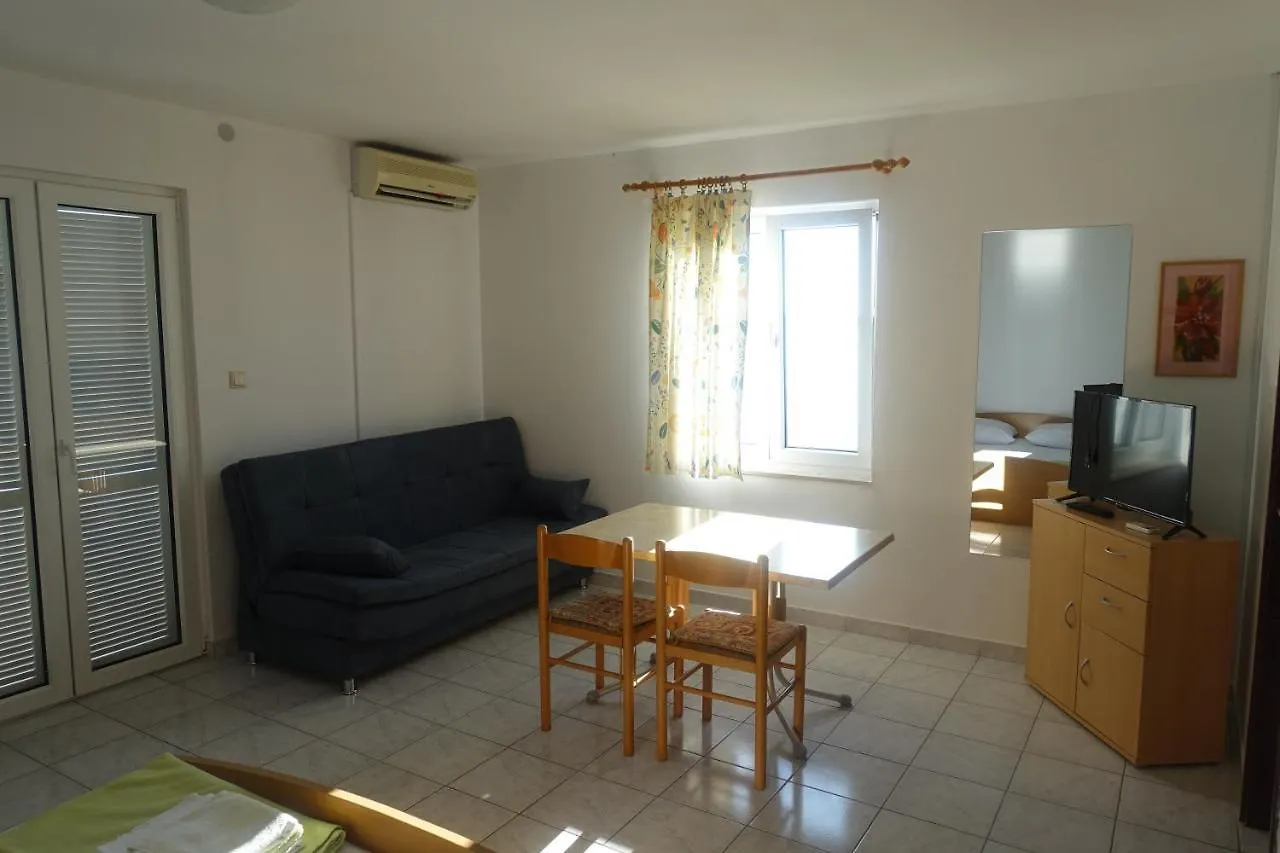 Apartments Galeb Rtina