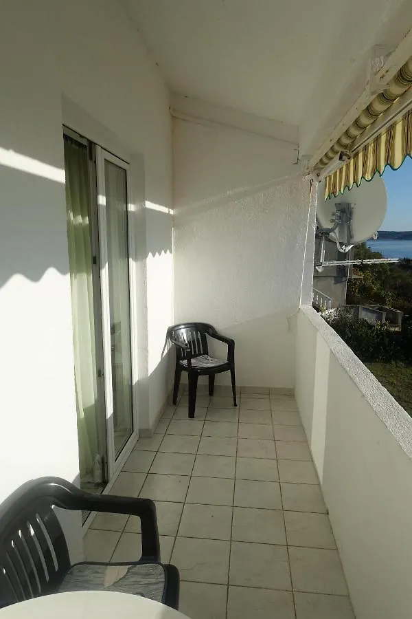 Apartments Galeb Rtina Croatia