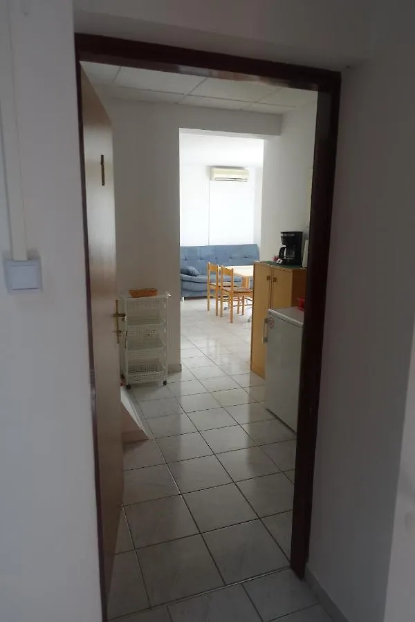 Apartments Galeb Rtina