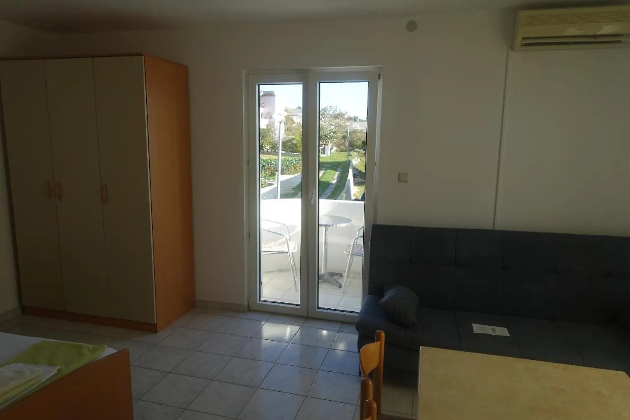 Apartments Galeb Rtina