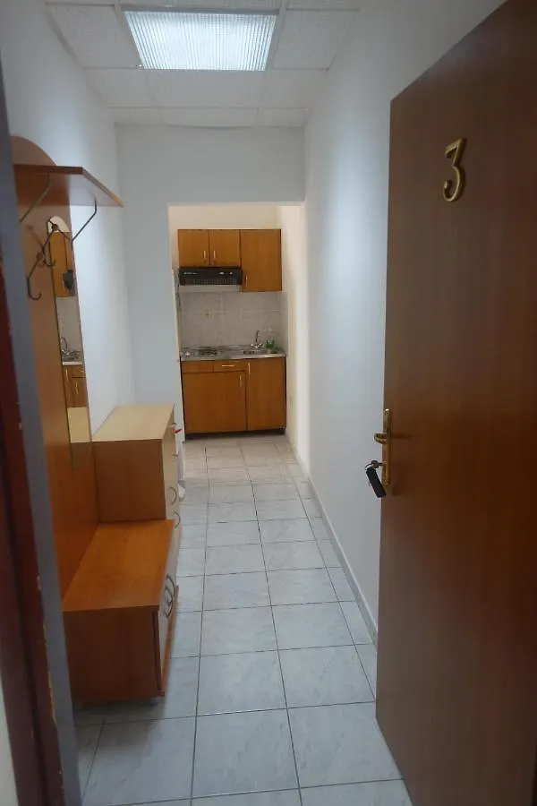 Apartments Galeb Rtina Croatia