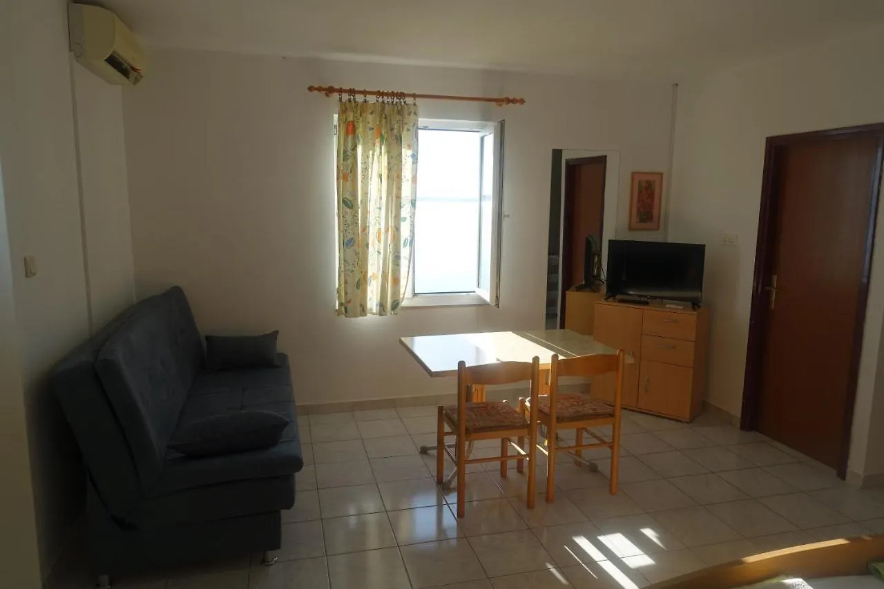 Apartments Galeb Rtina 0*,  Croazia